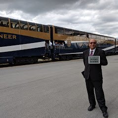 Train_MeetGreetService